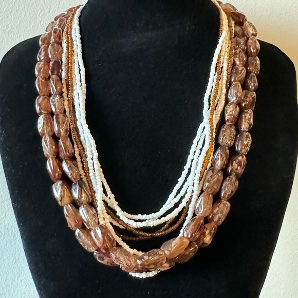 ✨2 for $30✨ Earthy Multistrand Root Beer Speckled White Seed Bead Necklace - Picture 5 of 11